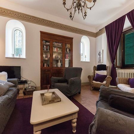 Casa Del Priore Usigliano Екстериор снимка