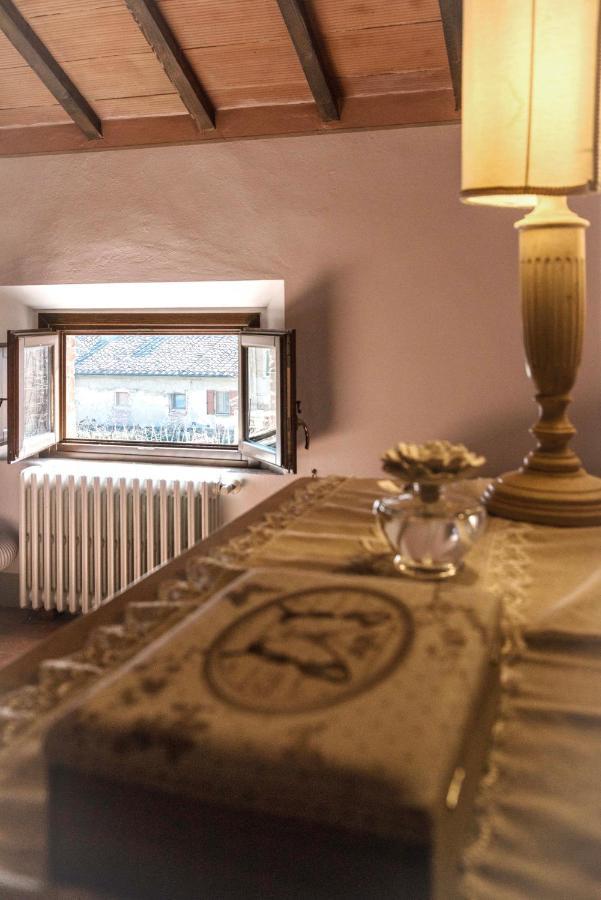 Casa Del Priore Usigliano Екстериор снимка