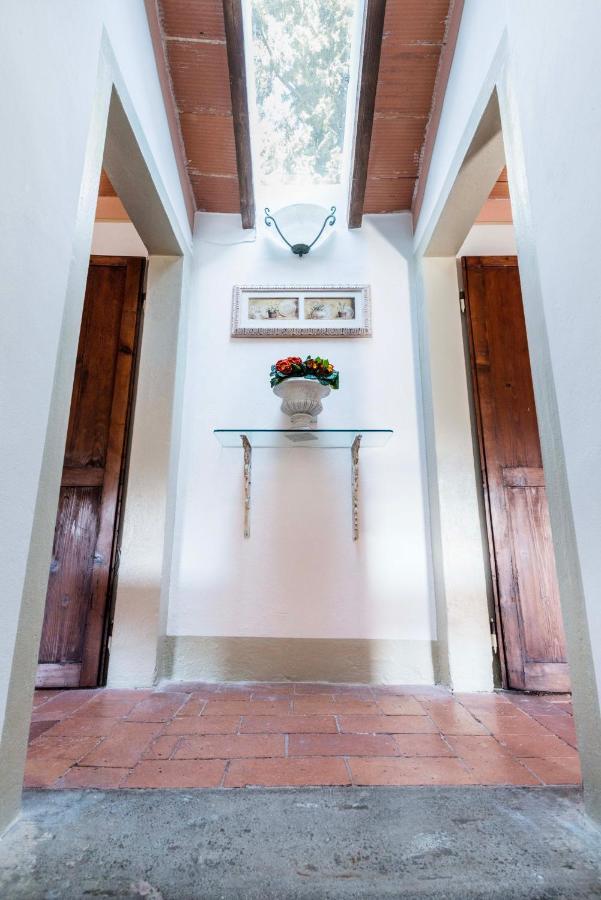 Casa Del Priore Usigliano Екстериор снимка